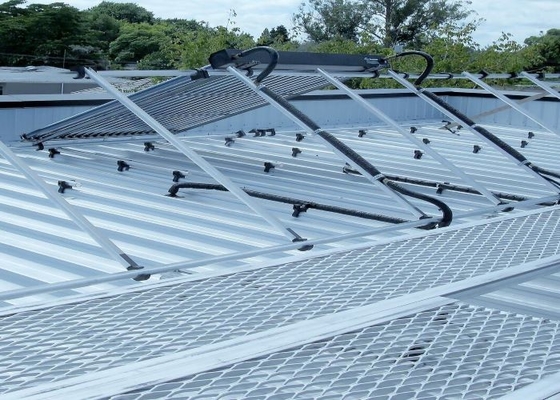 Safety Nature Catway Roof Aluminium Walkways Untuk Sistem Pemasangan Surya Logam